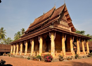 CAMBODIA - LAOS TOUR 9 DAYS 8 NIGHTS